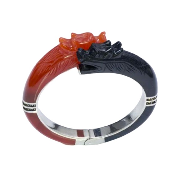 Vintage from the 1960s Jewelry - Chinese Dragon Carnelian Onyx Silver Bangle